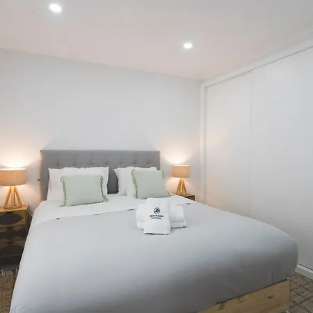 شقة 100 - Point Break 12 بينيش