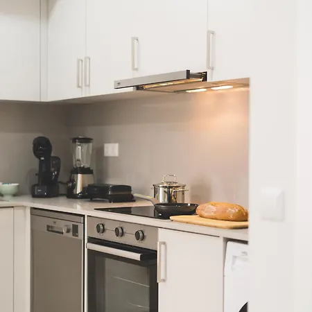 شقة 100 - Point Break 12